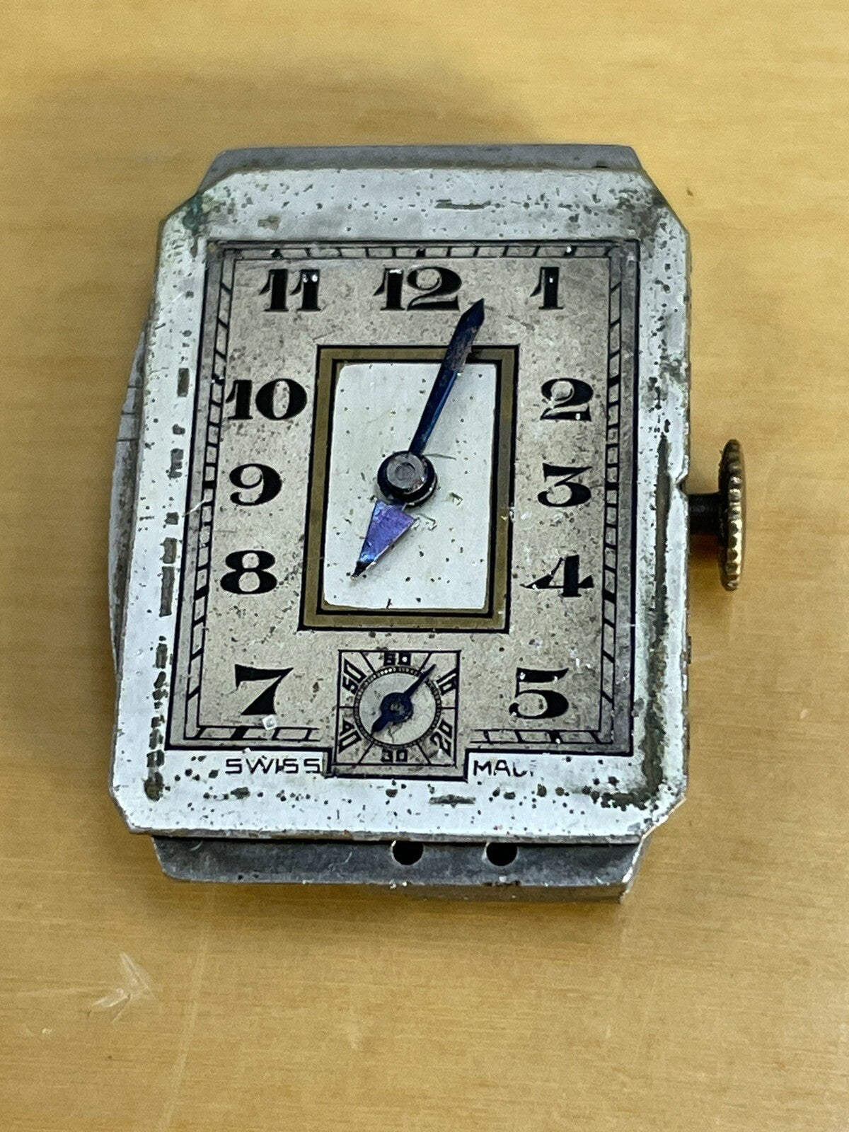 Peseux 110 Watch Movement Ticks / Stops Ref J54