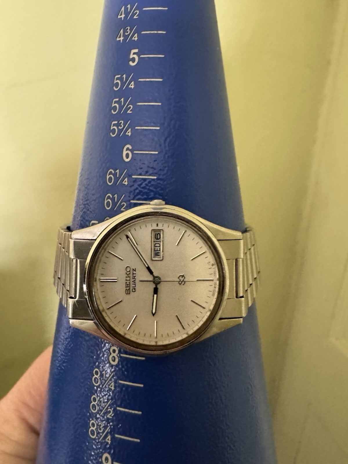 Mens Vintage Seiko SQ Quartz Watch 1986 New Battery