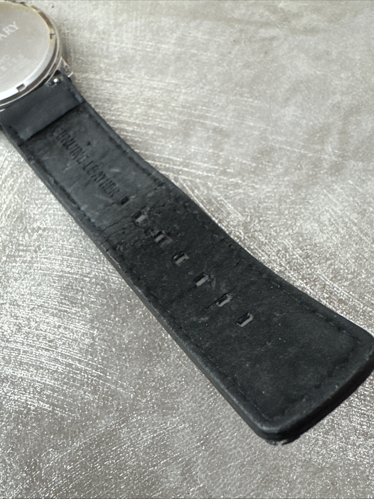 Mens Momentary Quartz Watch Seiko Movement New Battery 42mm