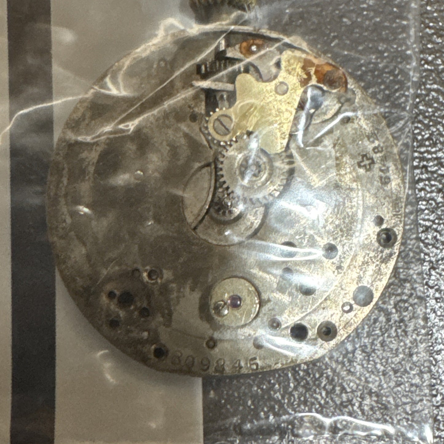 Font Robert 10.5 Ligne Movement Bad Balance Ref P53