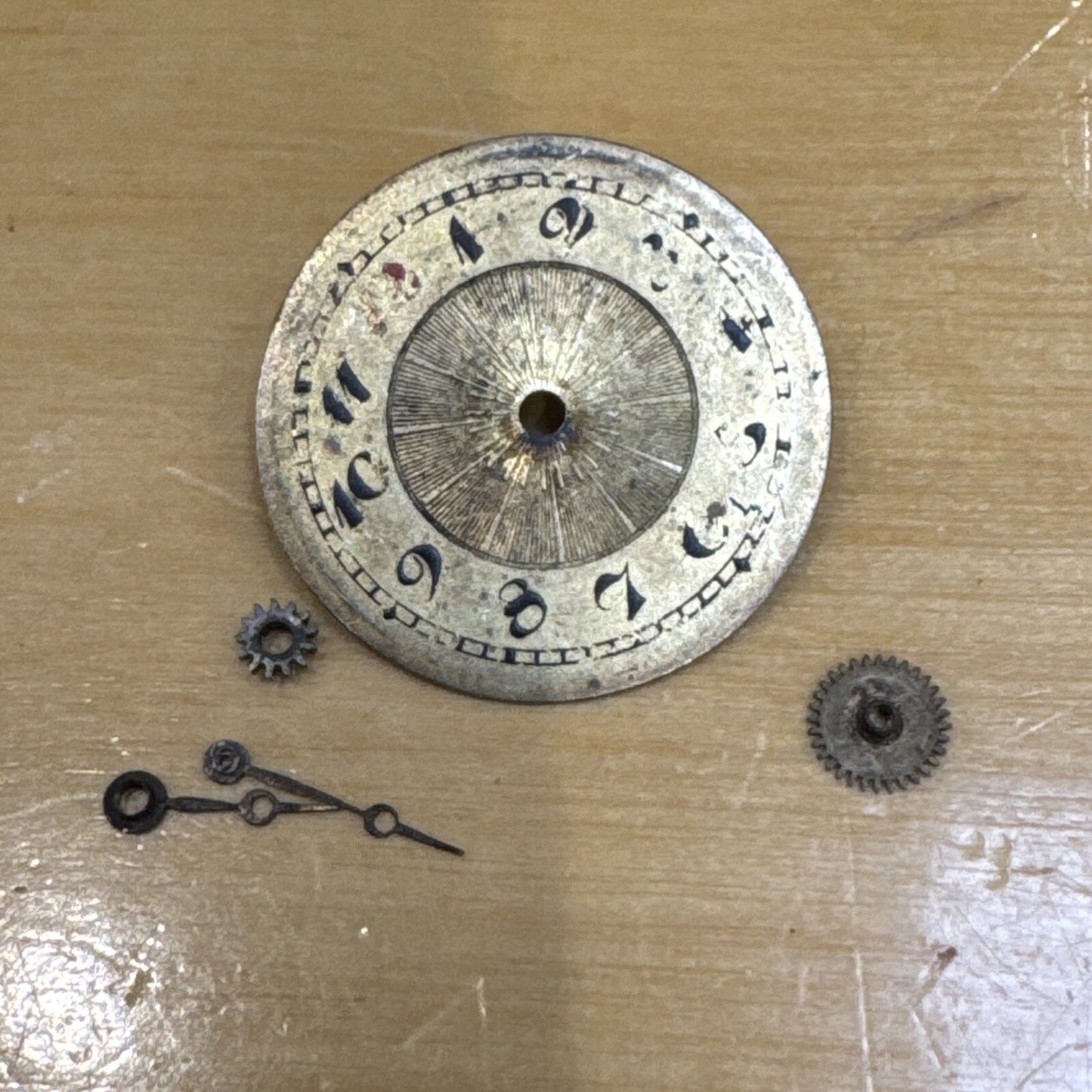 Early Font Robert 10 Ligne Movement For Parts Ref N83