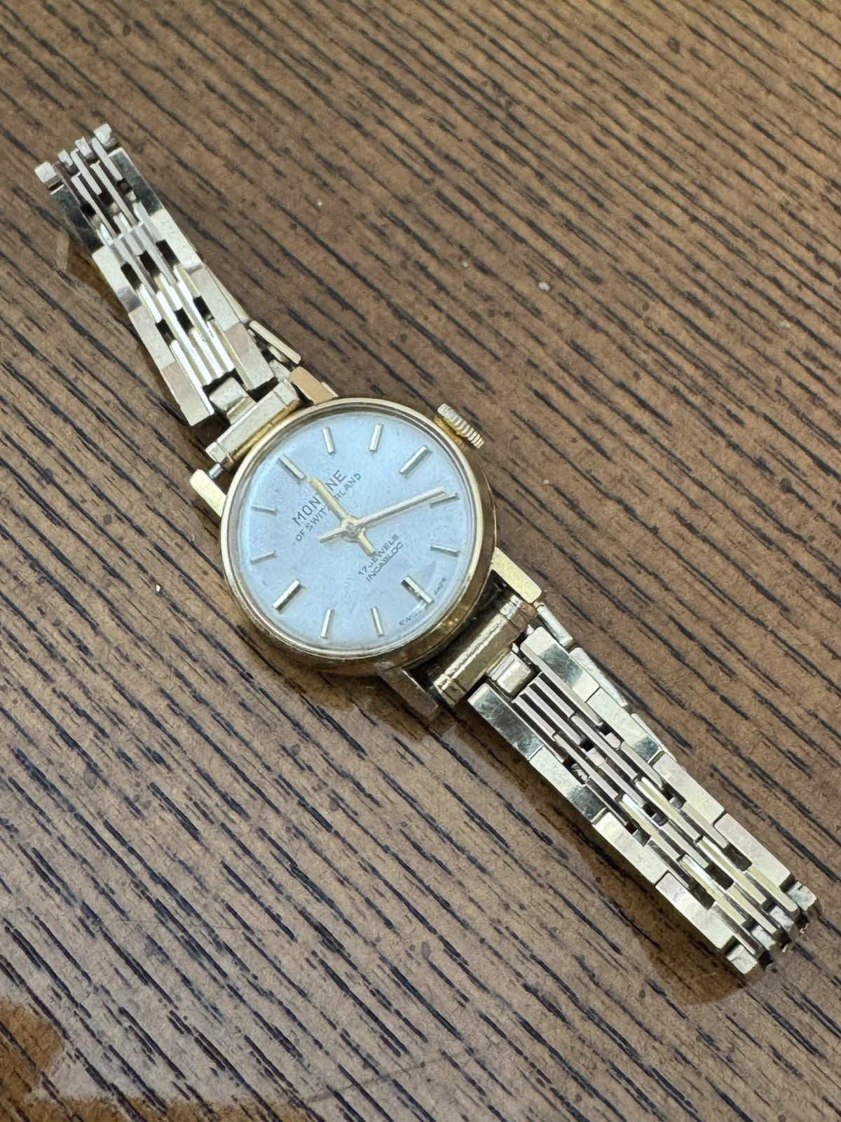 Ladies Vintage Montine Watch