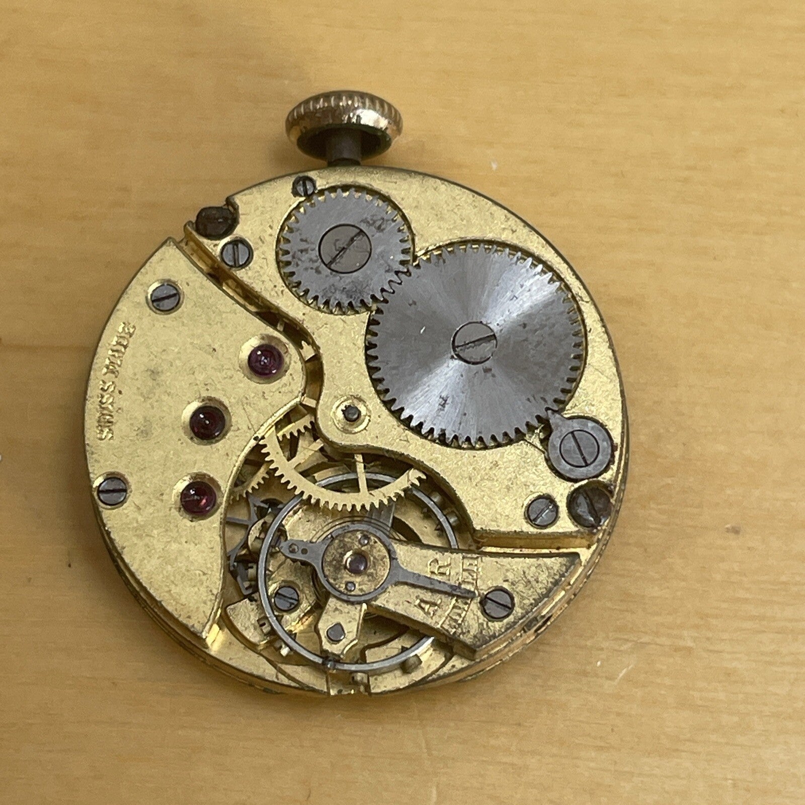Revue 9.75 Ligne Movement Ref LG14-101