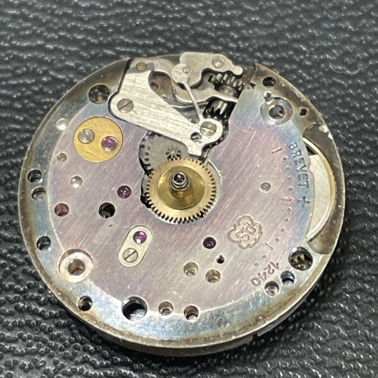 AS 1240 Full Movement OK Balance Ref LG15-47