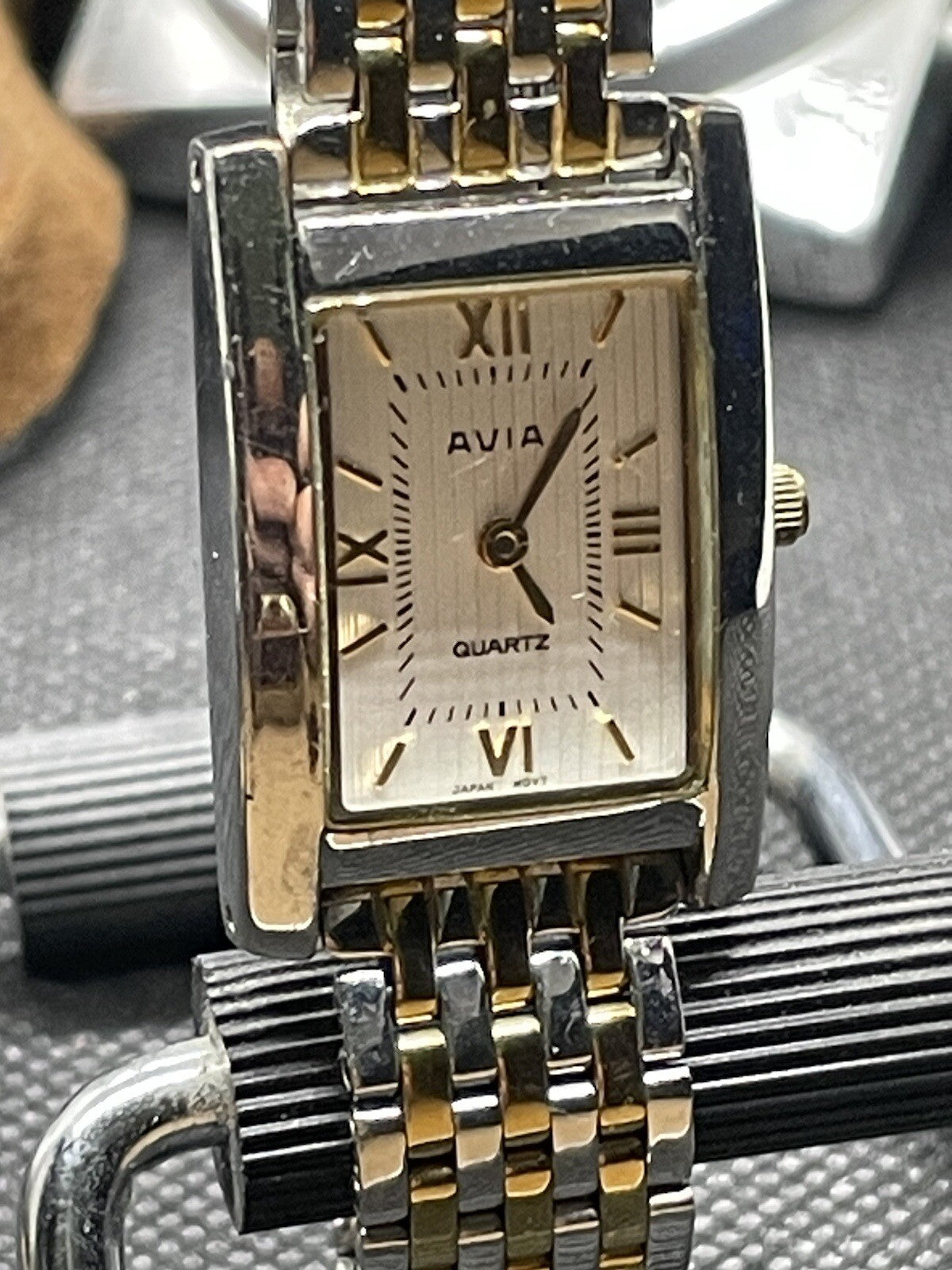 Avia Ladies Tank Watch Bi Metal New Battery Fitted