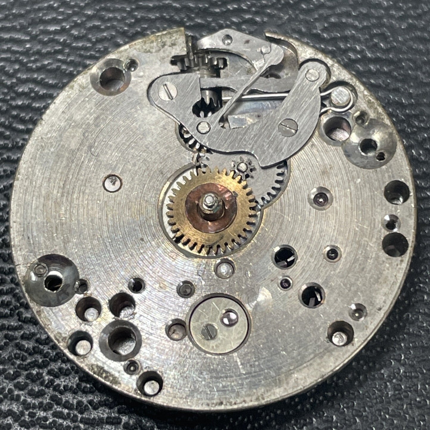 Record 104 Full Movement Shot Balance Ref LG15-31