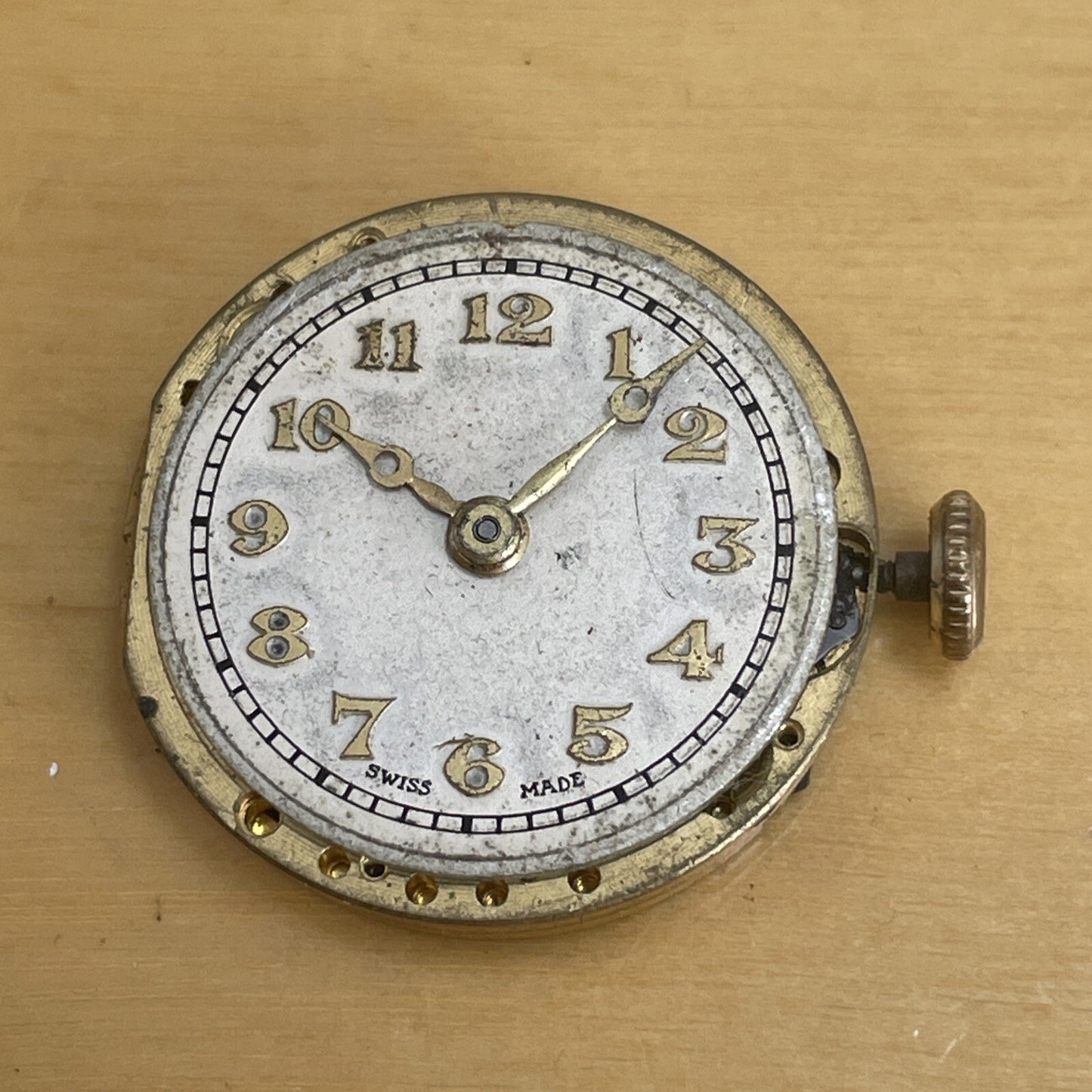 Revue 9.75 Ligne Movement Ref LG14-101