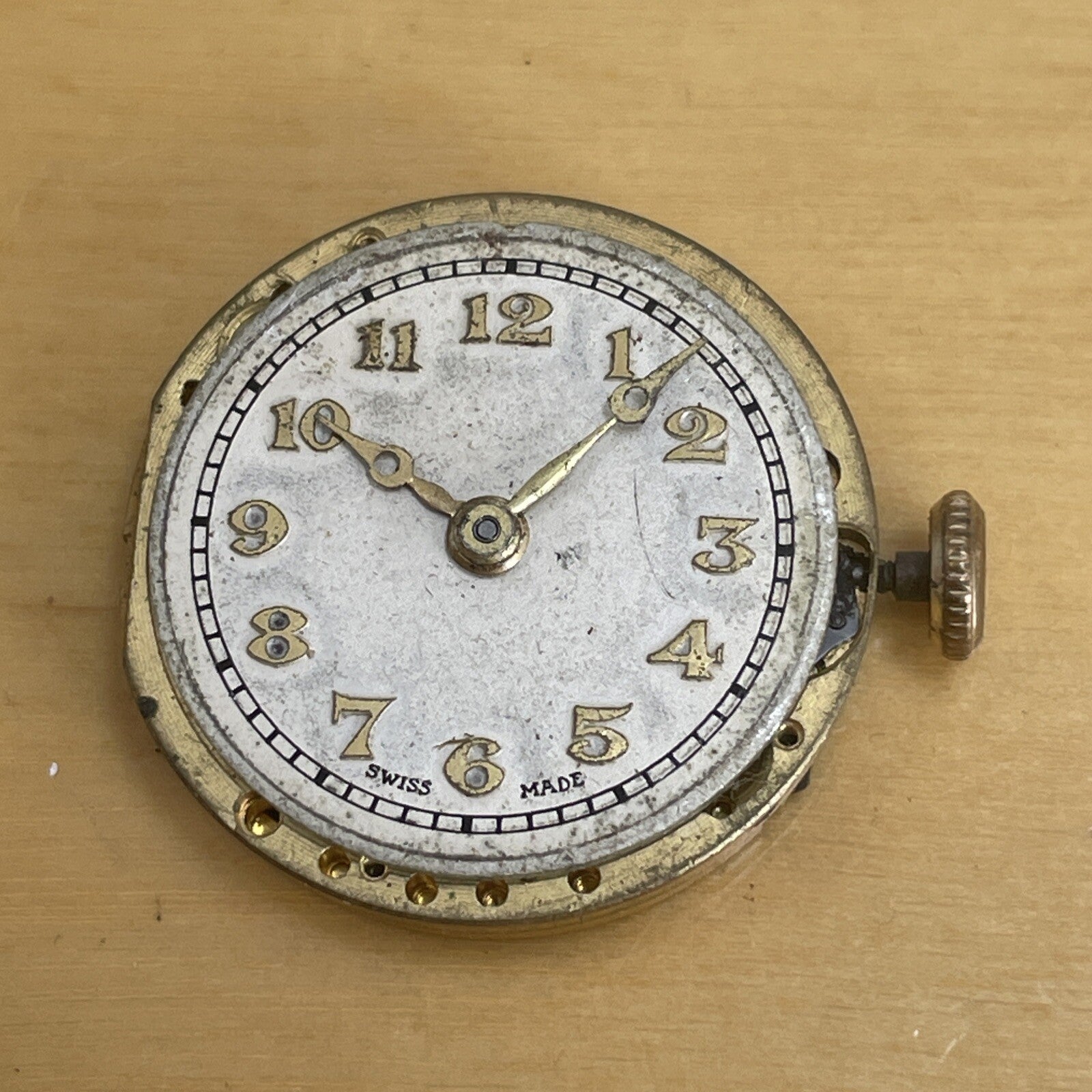 Revue 9.75 Ligne Movement Ref LG14-101