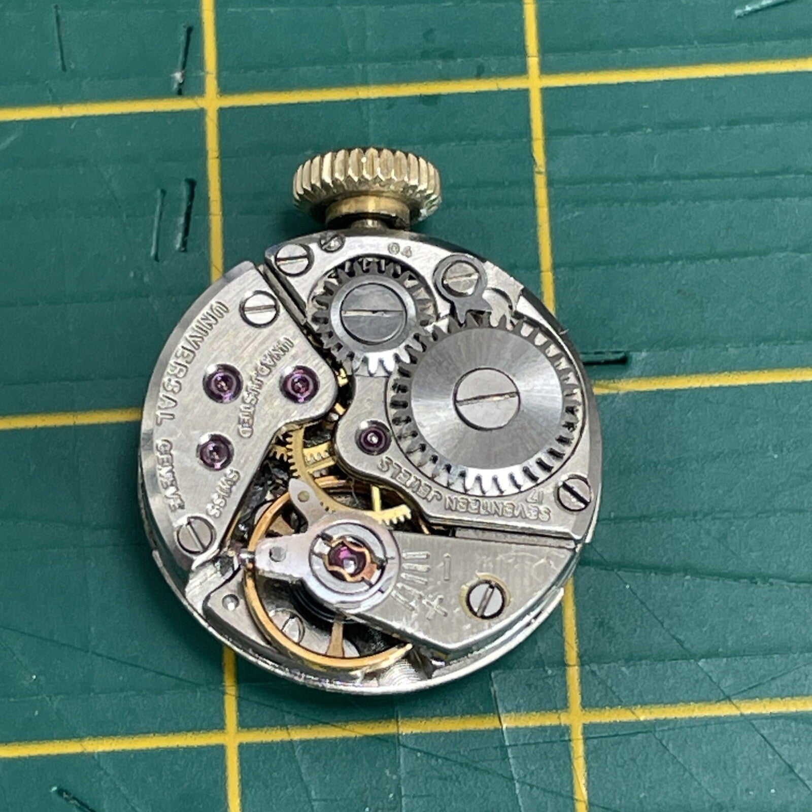 Universal Geneve Full Movement Non Runner Ok Balance Ref F31