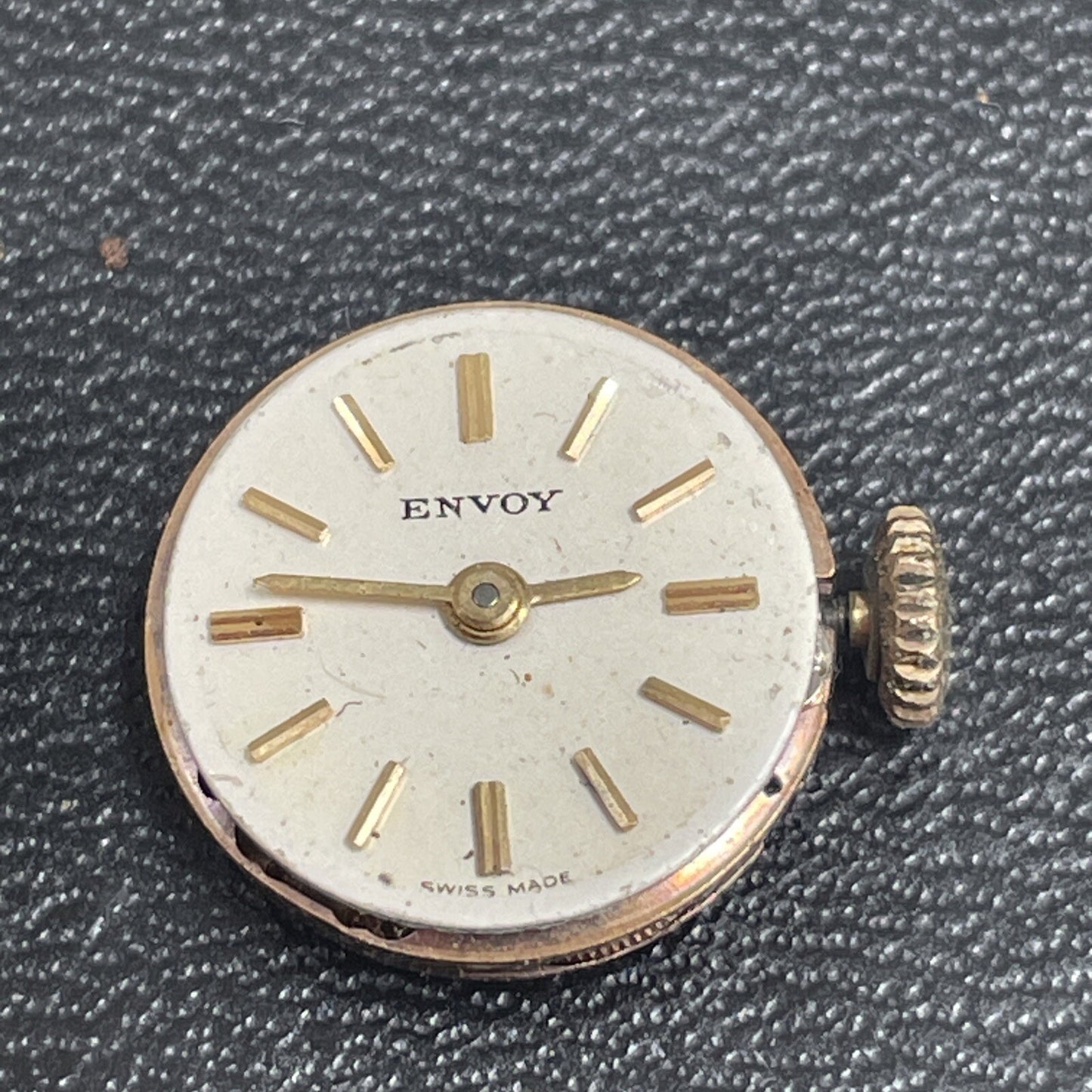 Helvetia 133 Full Movement Running Ref LG15-19