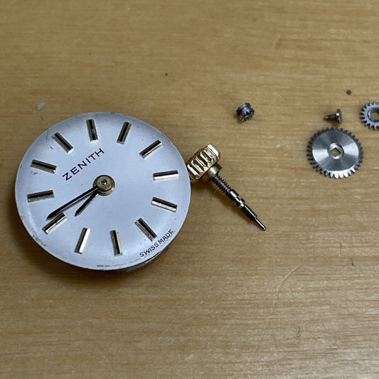 Ladies Zenith Movement With Signed Crown Ref R14