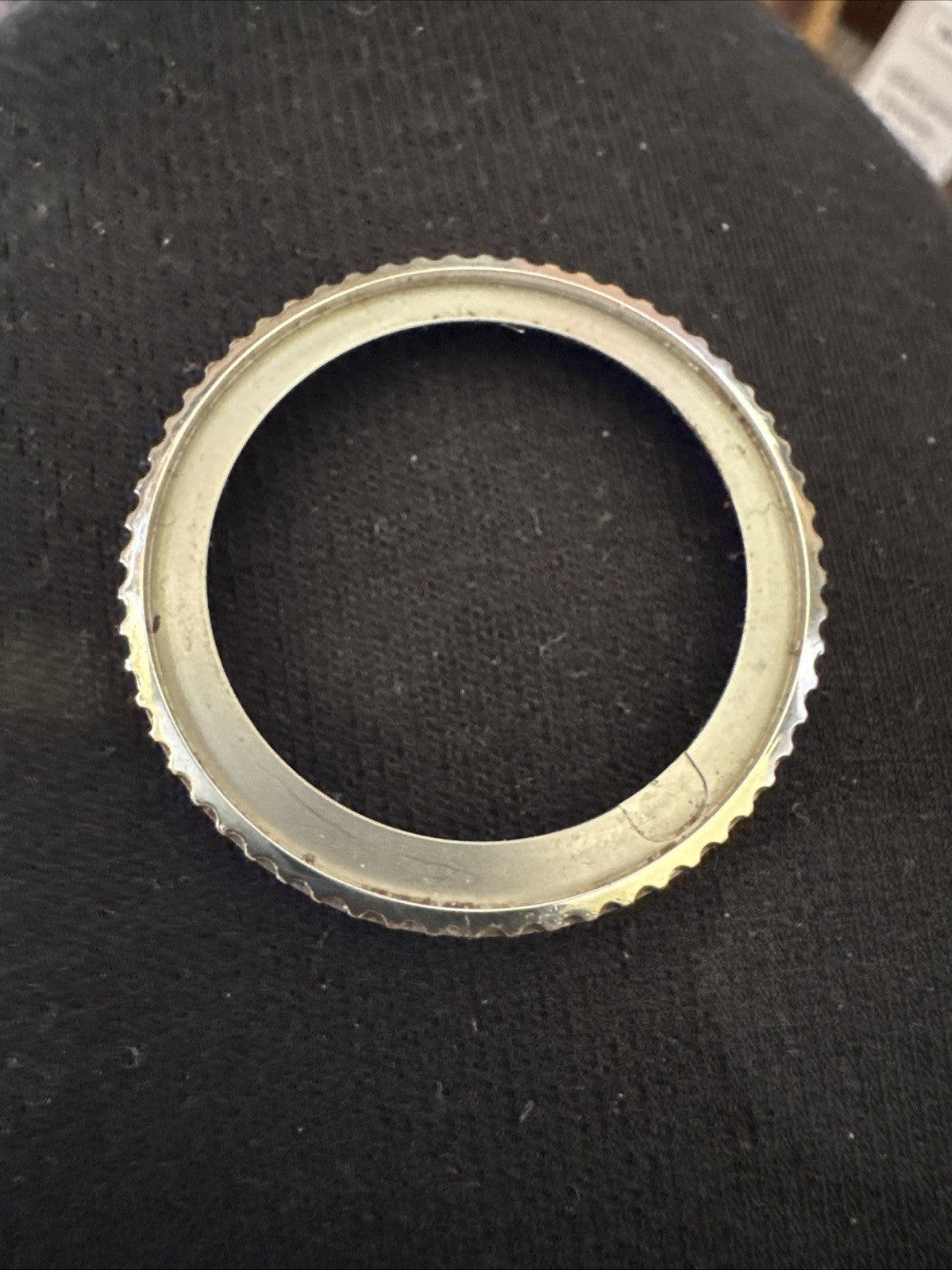 Genuine Gucci Bezel For 136.4 Ref LG0