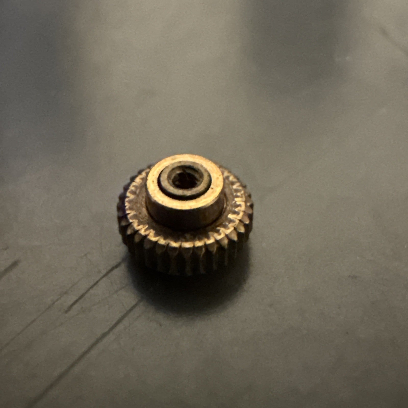 OEM NOS Omega Gilt Dustproof Crown 3.8mm Dia 0.9mm Thread Ref LG1-24