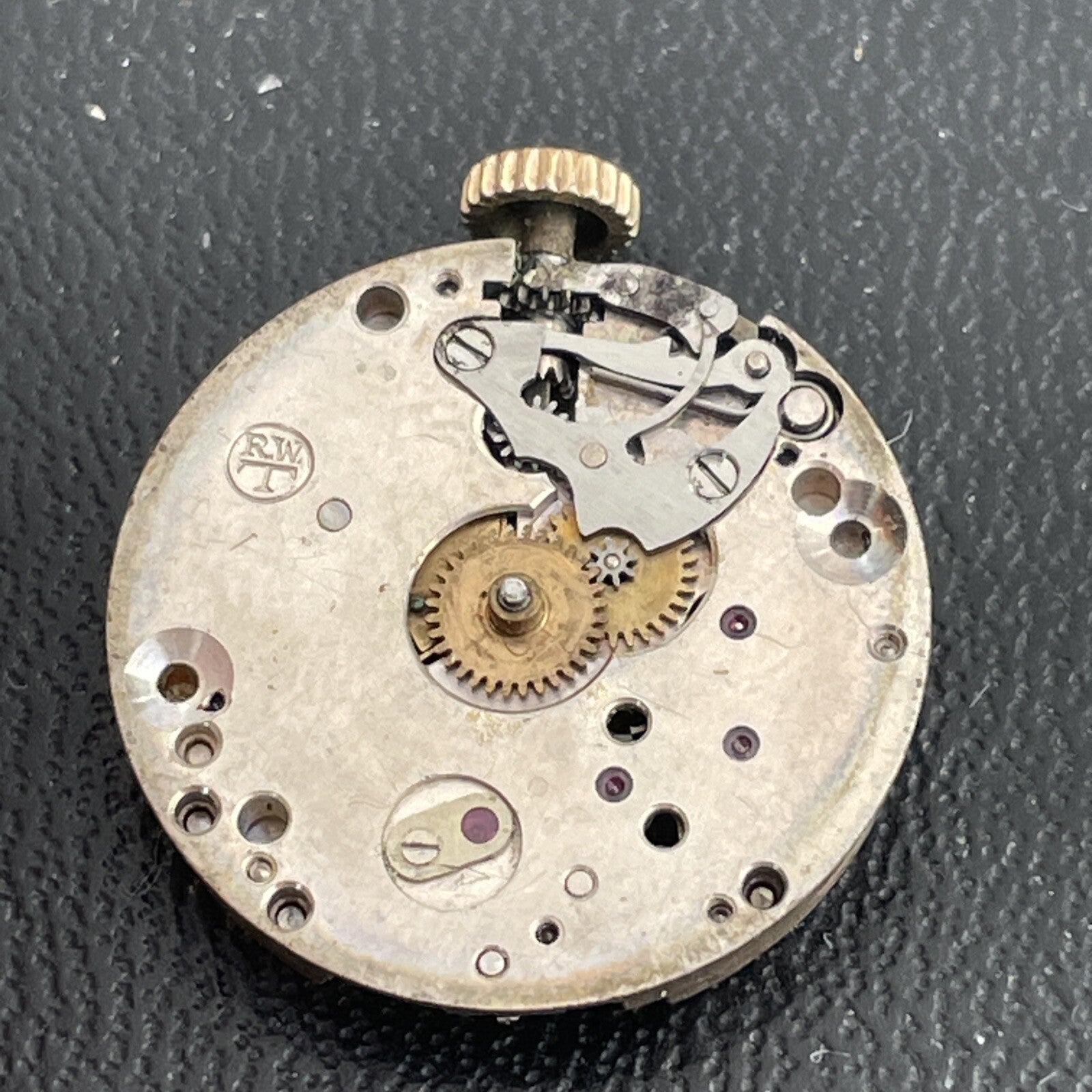 Record 102 Movement Stiff Balance Ref R35