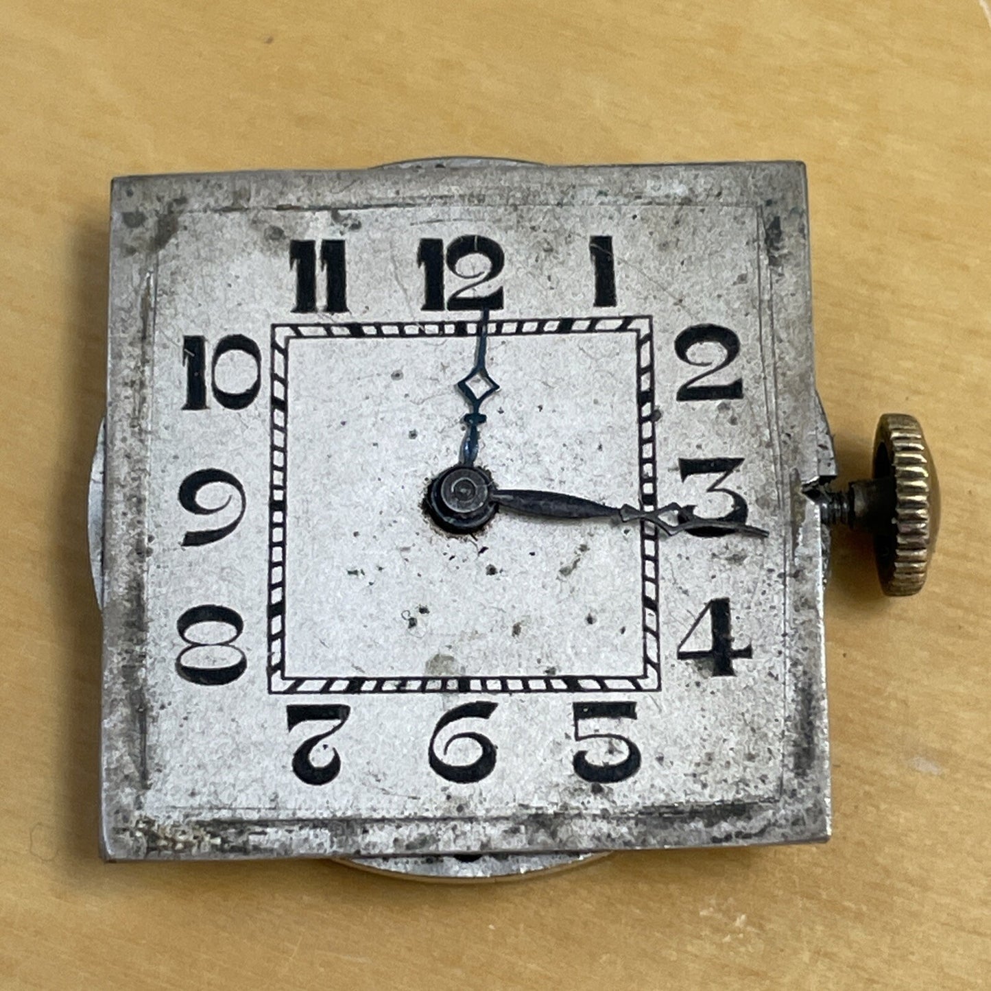 Record 106 Movement Ticking.