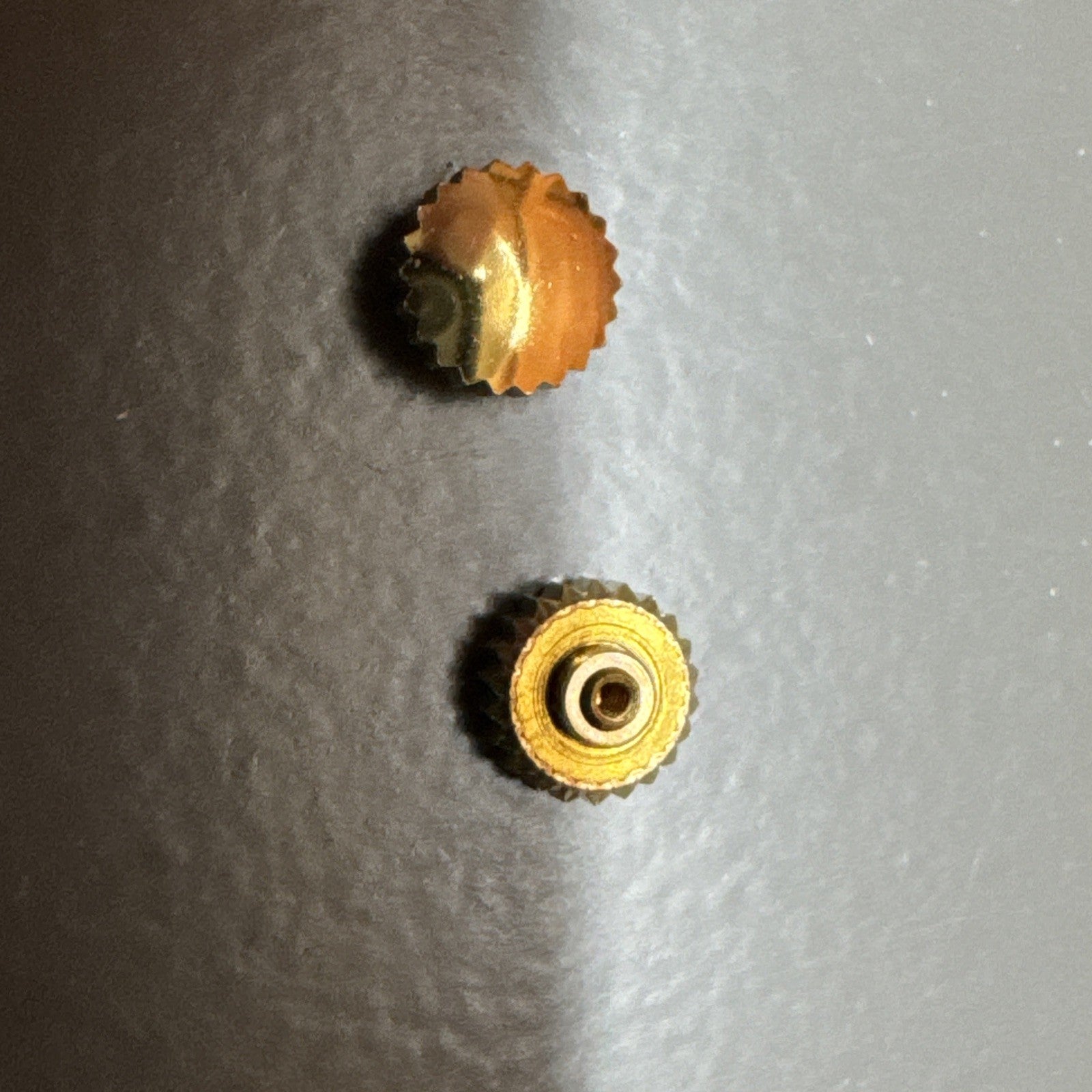 Gilt Dust proof Winding Crown X 1 5mm X 0.9mm Ref  LG17-12