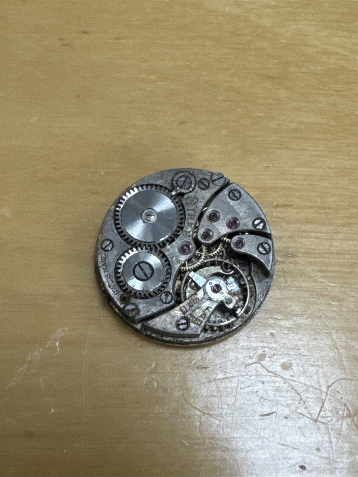 Rare Revue 8.5 Ligne Movement For Parts Ref N115