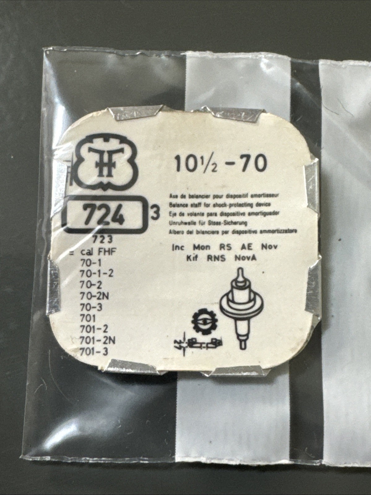 FHF 70 Balance Staff X1 Ref LG11-40