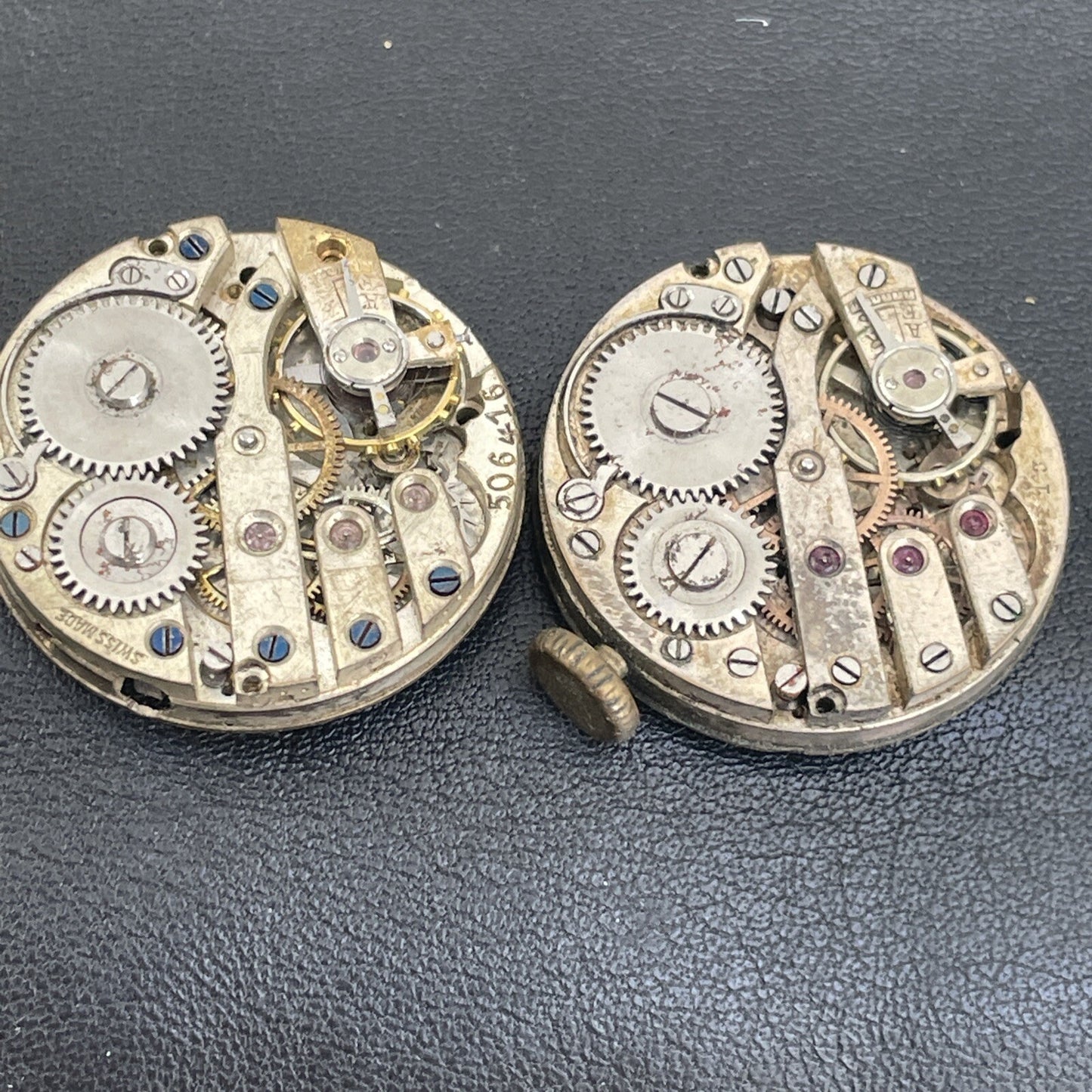 2 Pieces Early Font Robert 10.5 Ligne Movements Ref P20