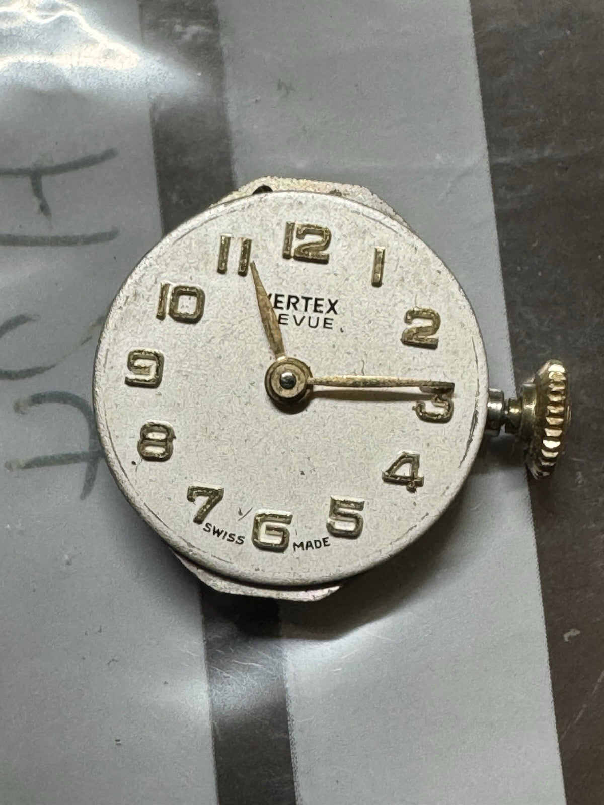 Vertex Revue 88 Movement Running H24