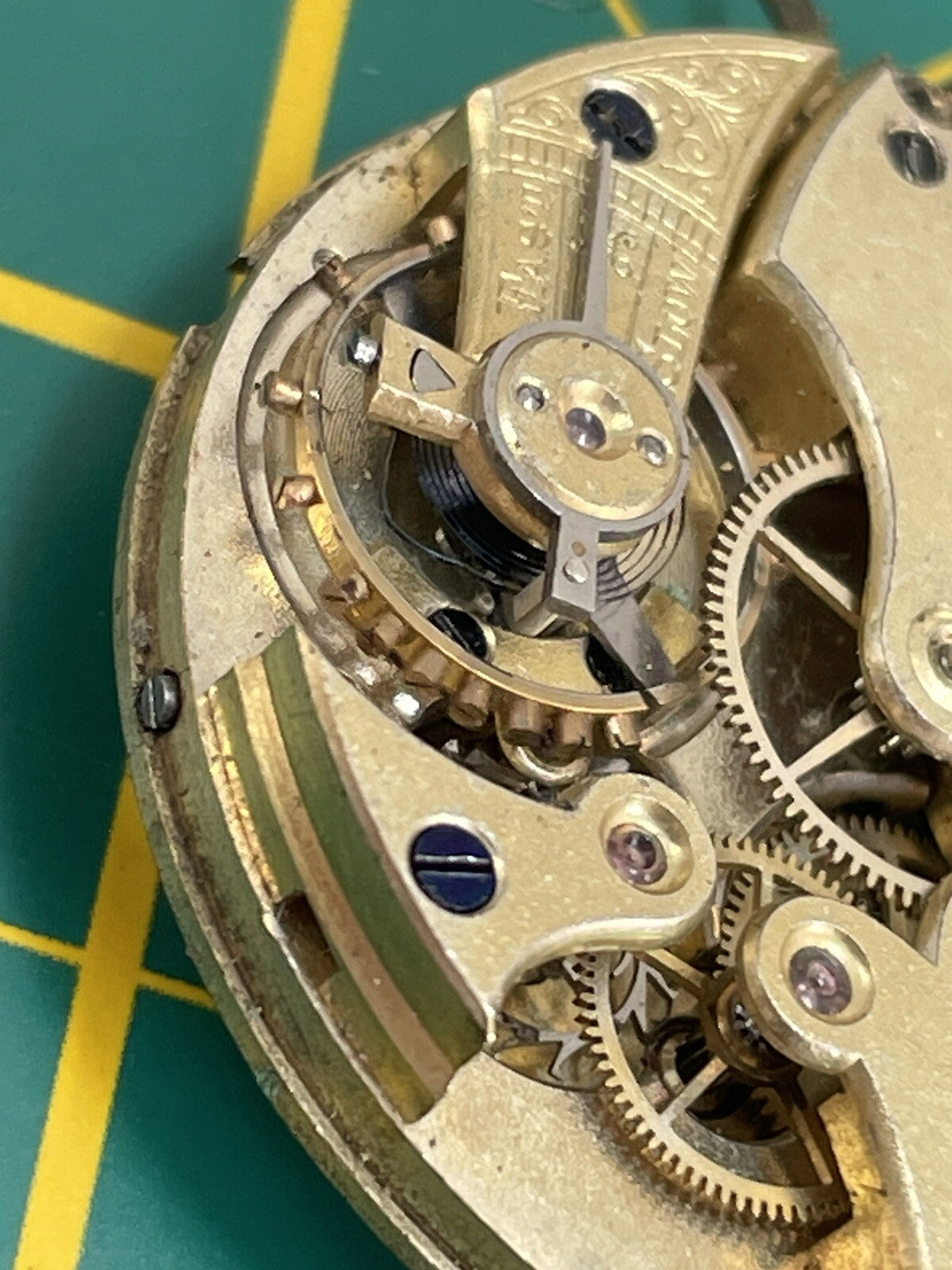 Vintage 1880s Longines 13 Ligne Watch Movement Good Balance 1888 / 1889 Ref LG10