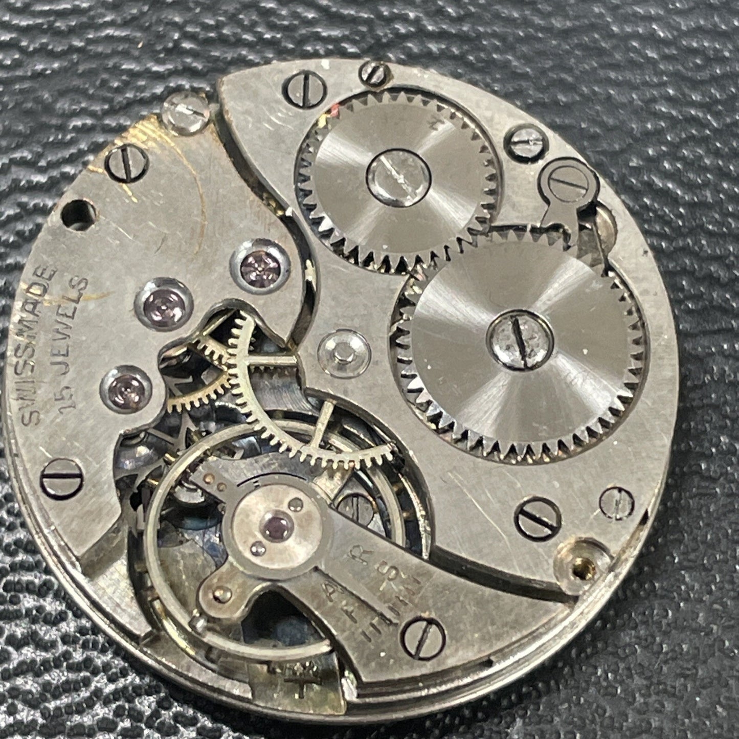 Record 104 Full Movement Shot Balance Ref LG15-31