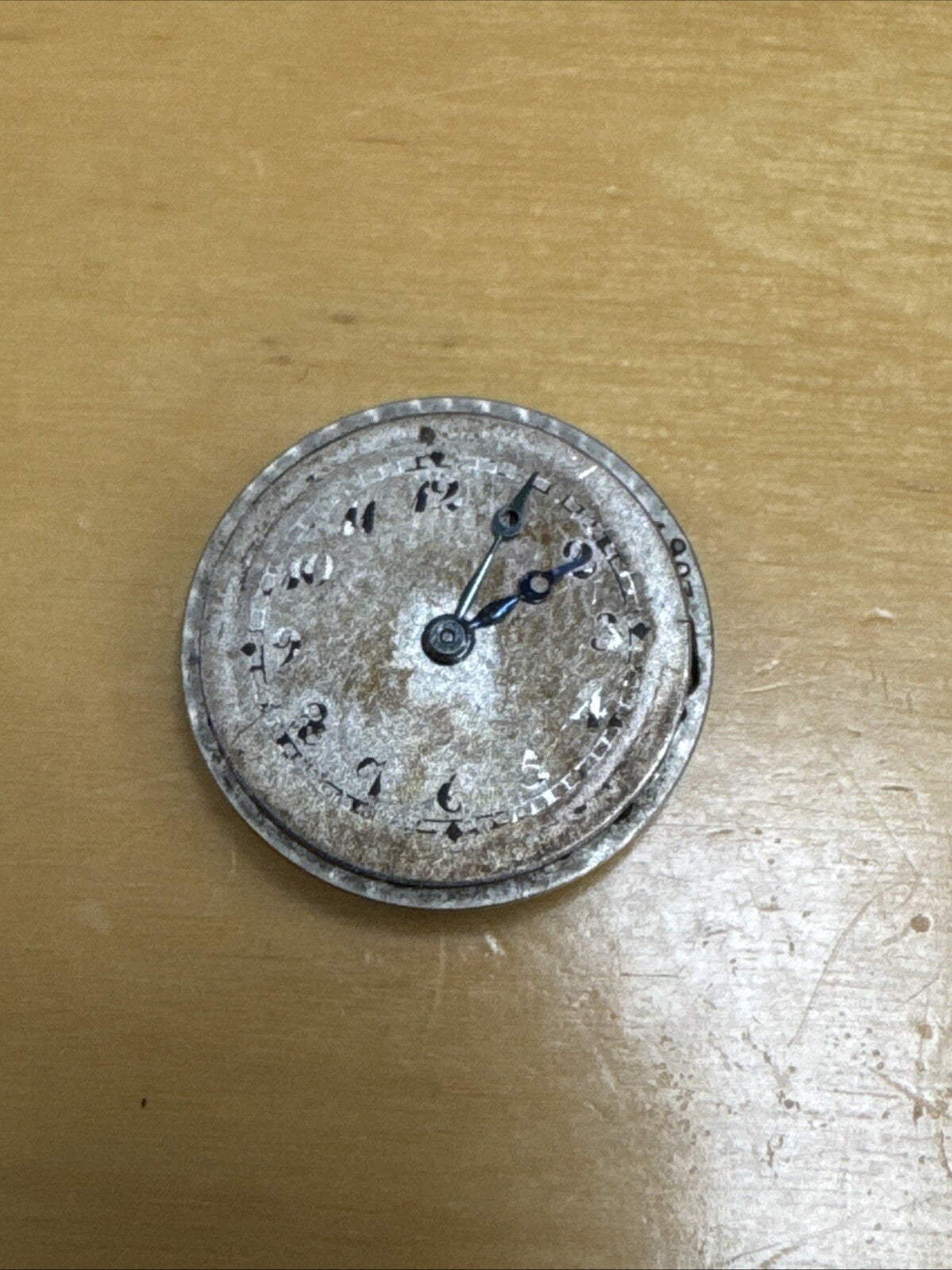 Rare Revue 8.5 Ligne Movement For Parts Ref N115
