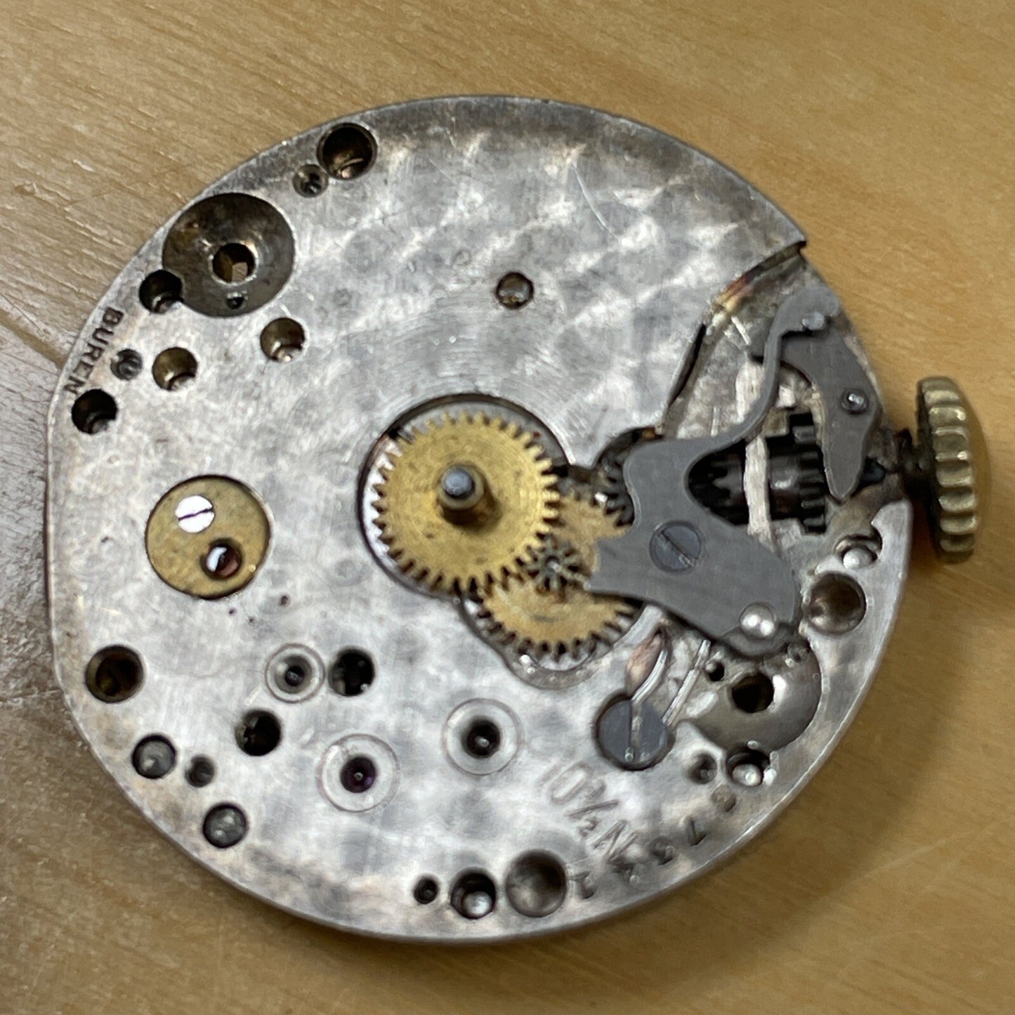 Buren 10.5N Watch Movement For Parts Spares Or Repair  H12