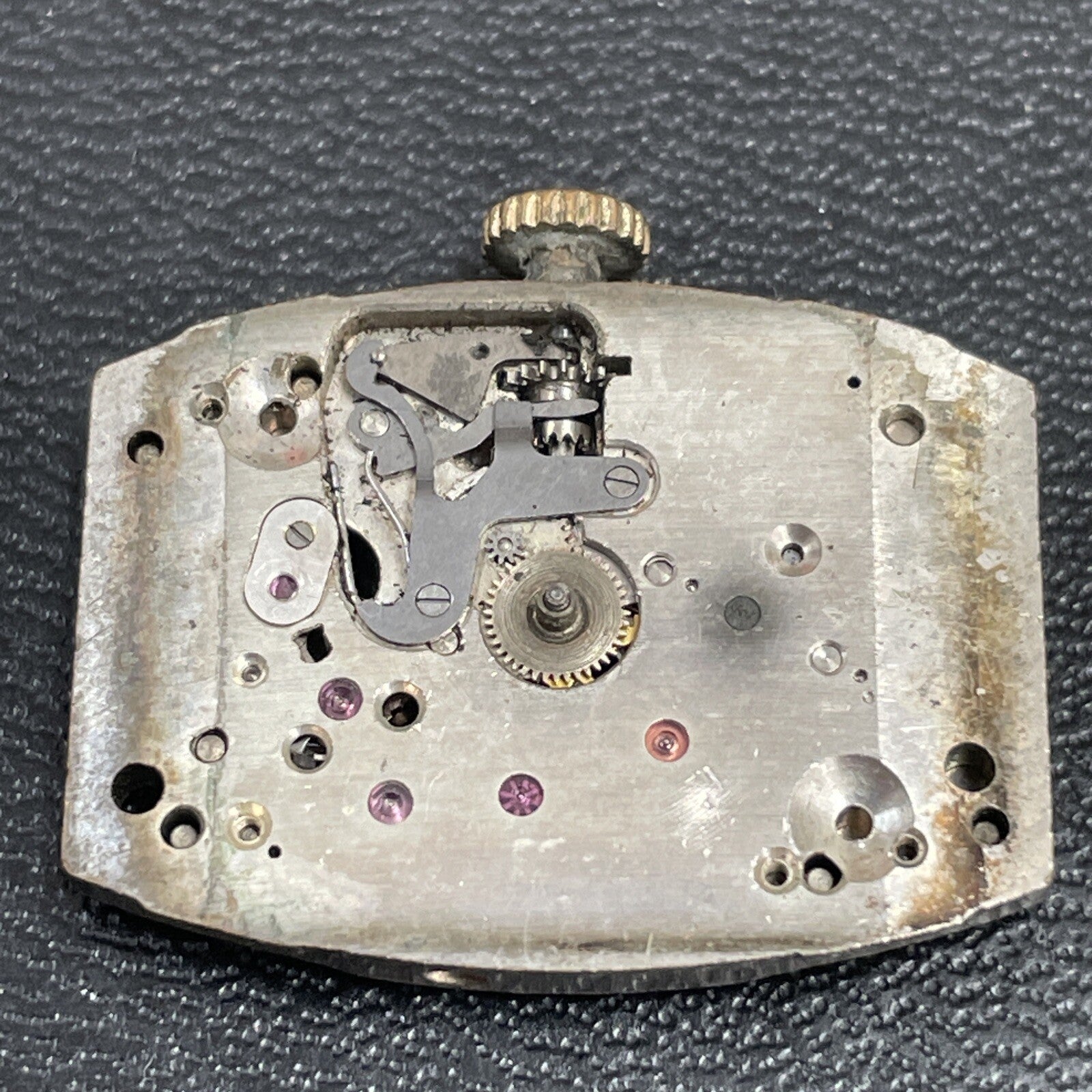 Revue 71 Movement OK (stiff) Balance Shot Hairspring Ref Q41