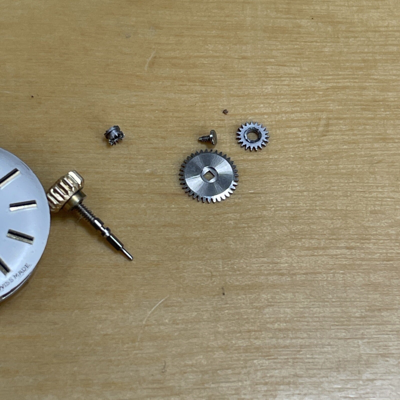 Ladies Zenith Movement With Signed Crown Ref R14