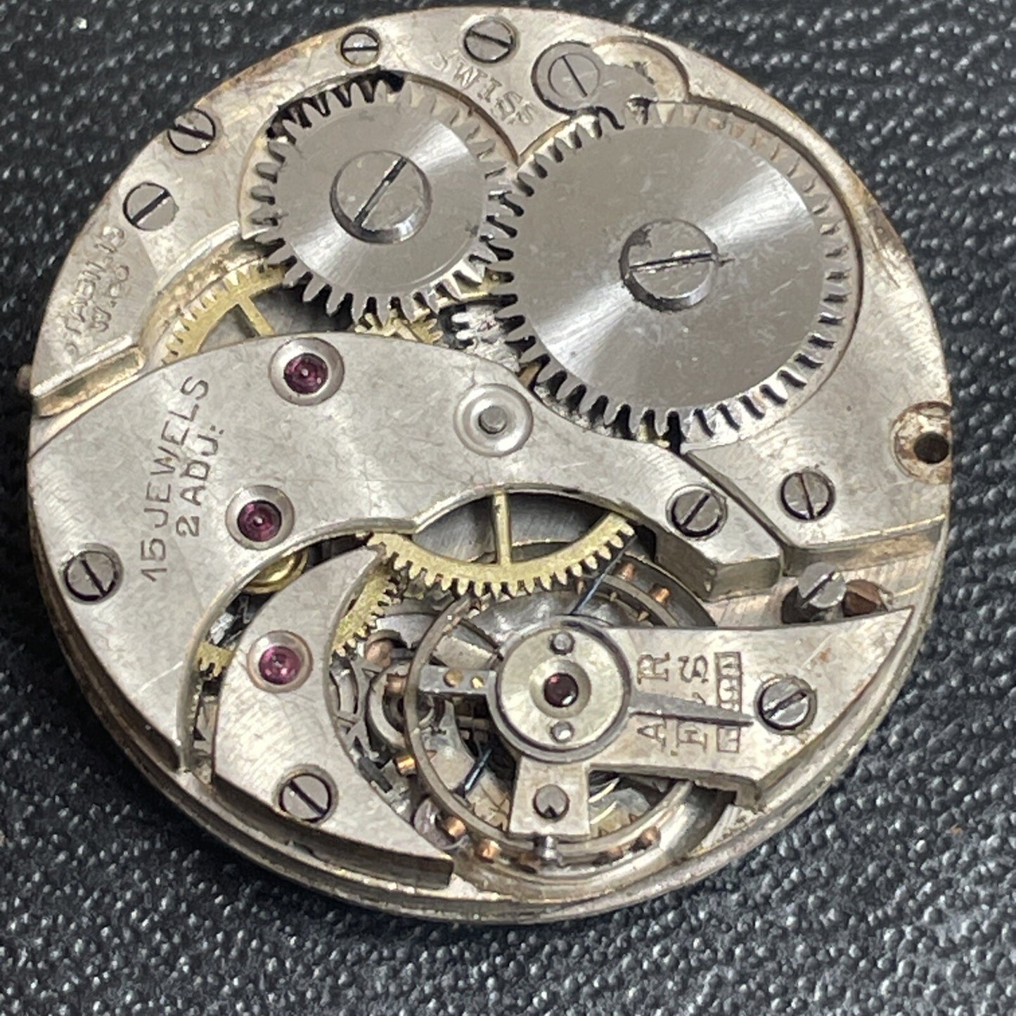 Gruen 140 Full Movement Stiff Balance Ref LG15-20