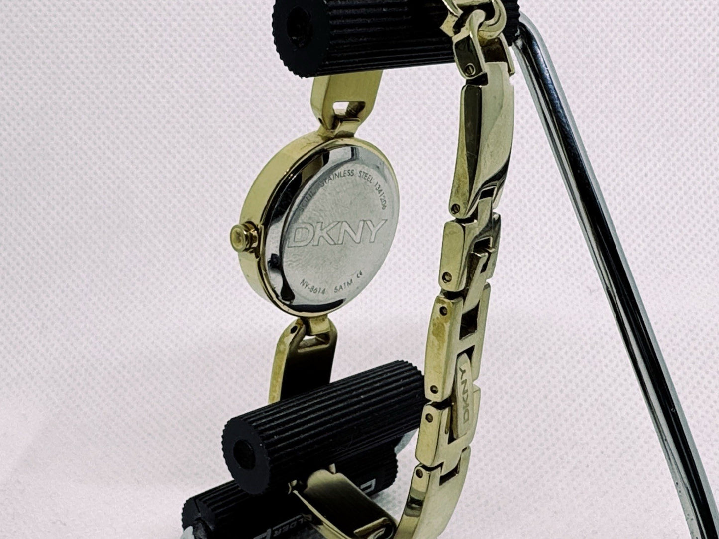 Ladies DKNY Watch MOP Dial New Battery