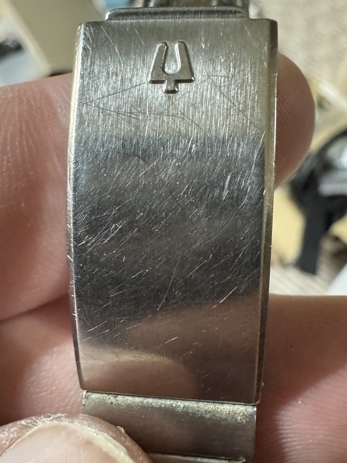 Vintage Mens Bulova Quartz Watch Running Needs Service