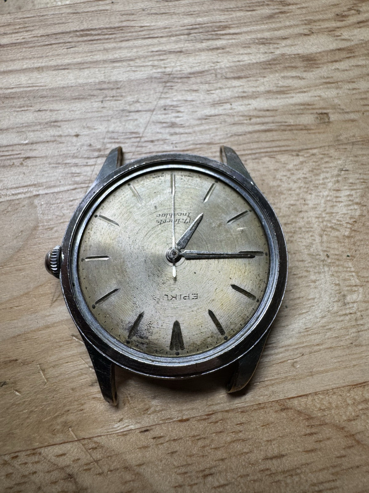 ST 1686 Movement / Watch For Parts Ref LG0