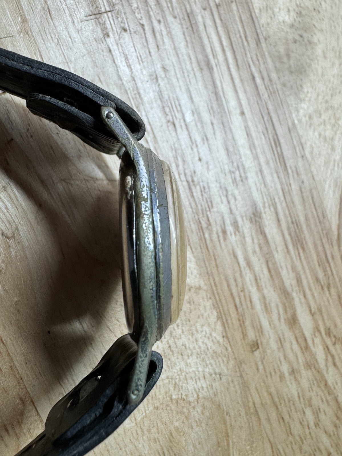 Mens Rotary AS 984 Watch Ticking For Service Parts Repair