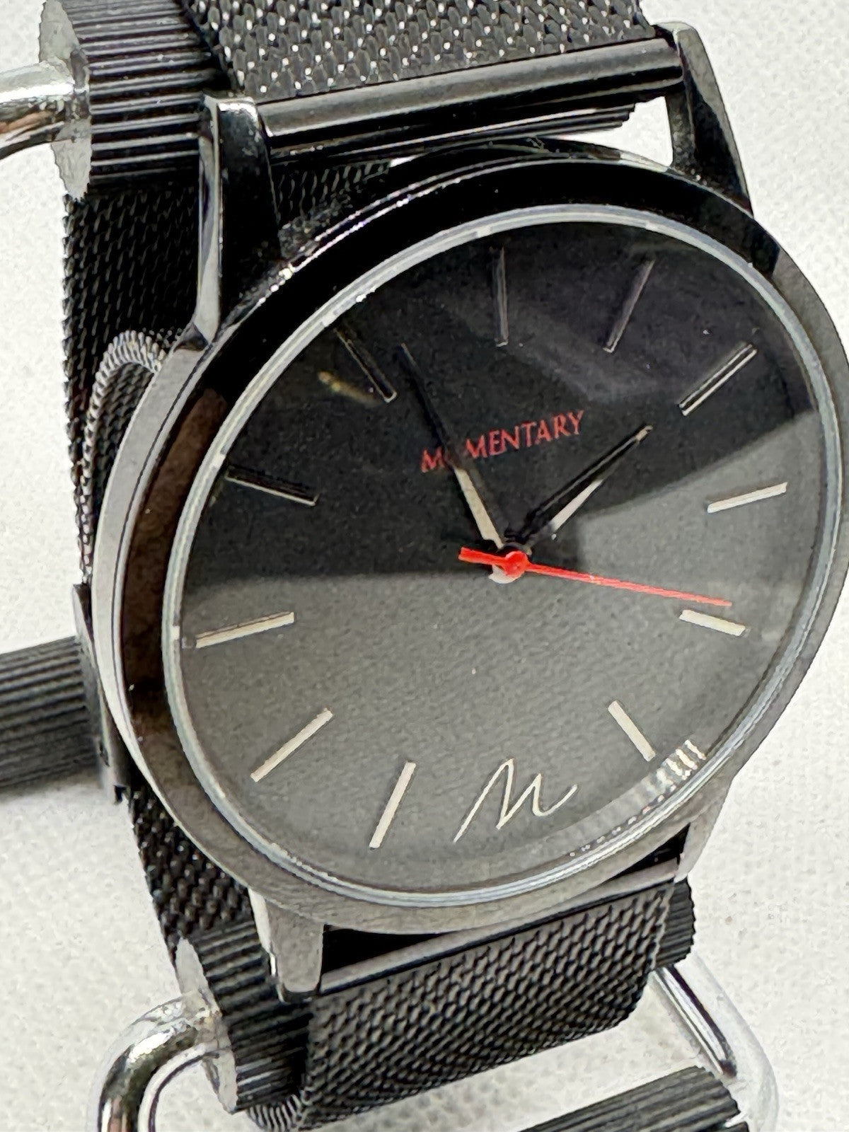 Mens Momentary Dress Watch New Battery