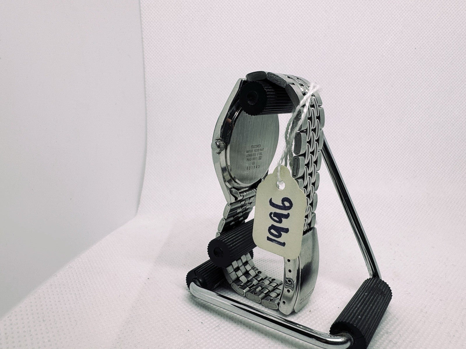 1996 Mens Seiko Quartz 7N43-9011 New Battery